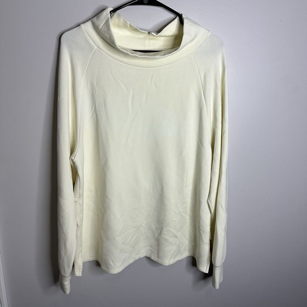 Women's Varley Size Medium Cream‎ Pullover Cowl Neck Sweater Soft Athletic